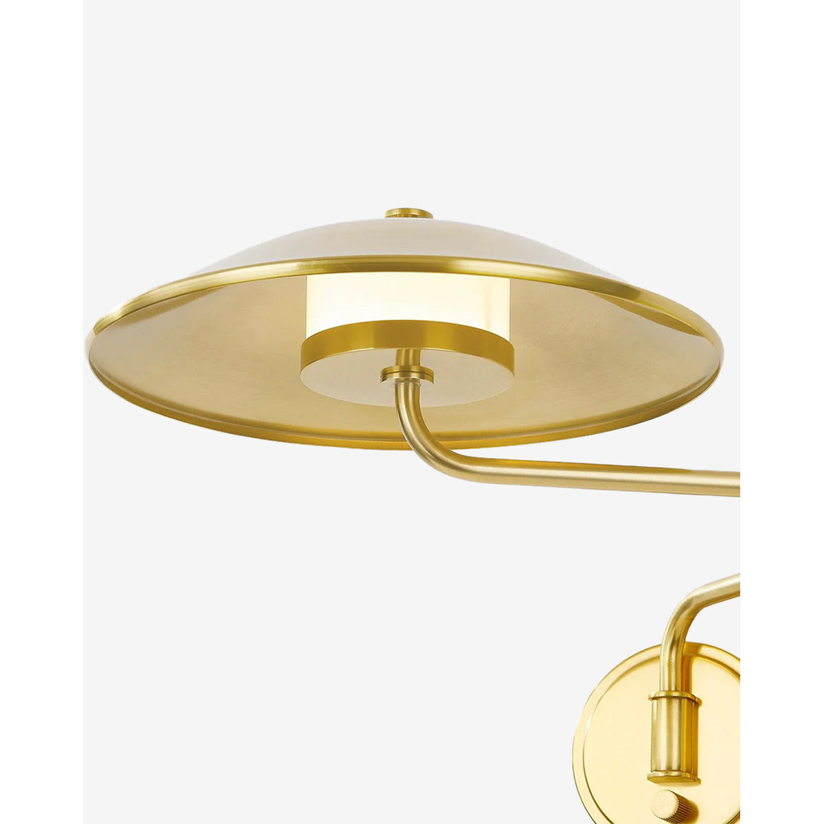aged-brass-lantern-wall-sconce-with-glass-panels-03