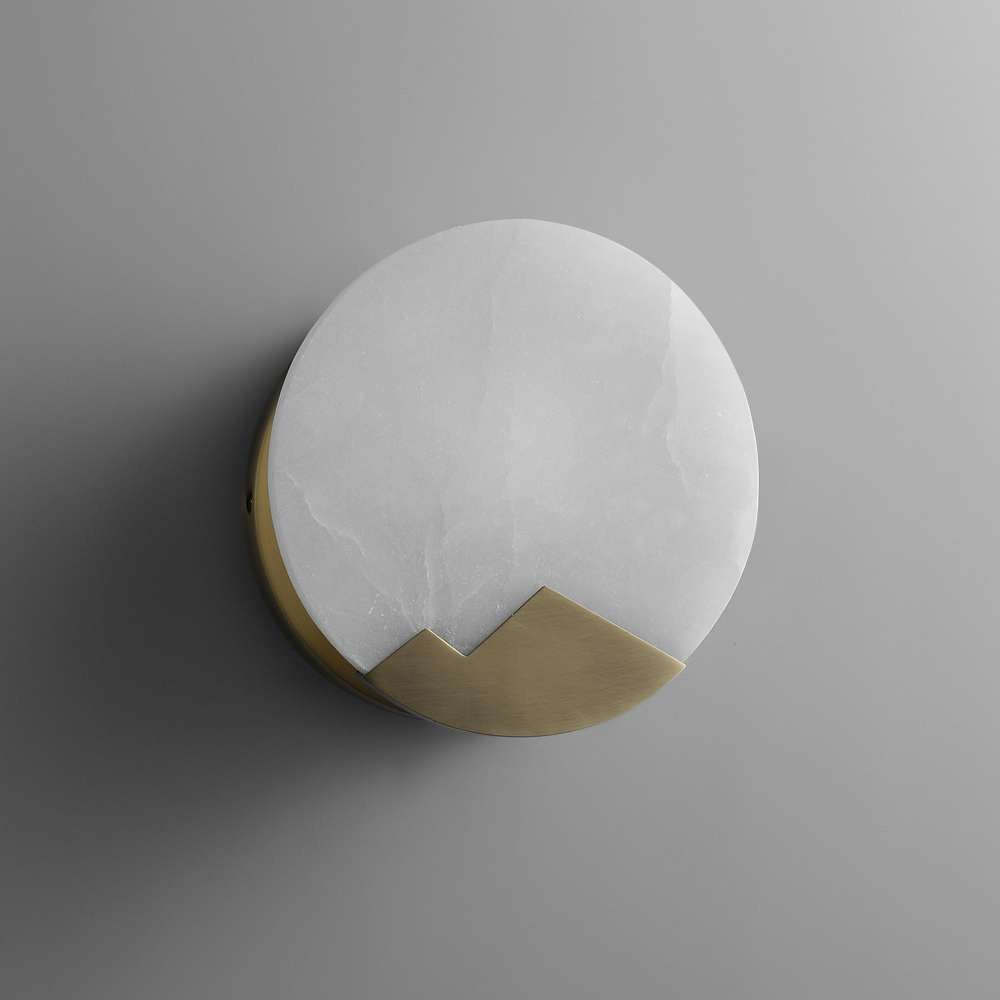 round-alabaster-wall-sconce-with-brass-frame-2