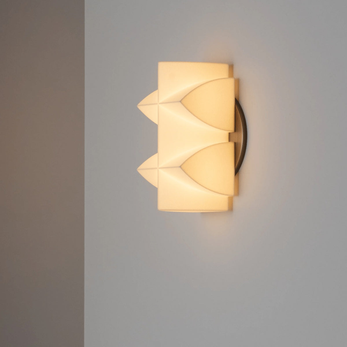solara-geometric-wall-sconce-03