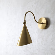 Lupe Sconce