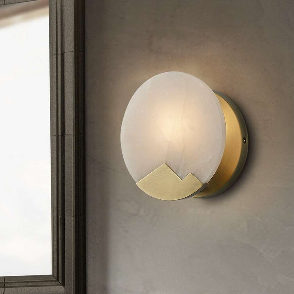 round-alabaster-wall-sconce-with-brass-frame-3