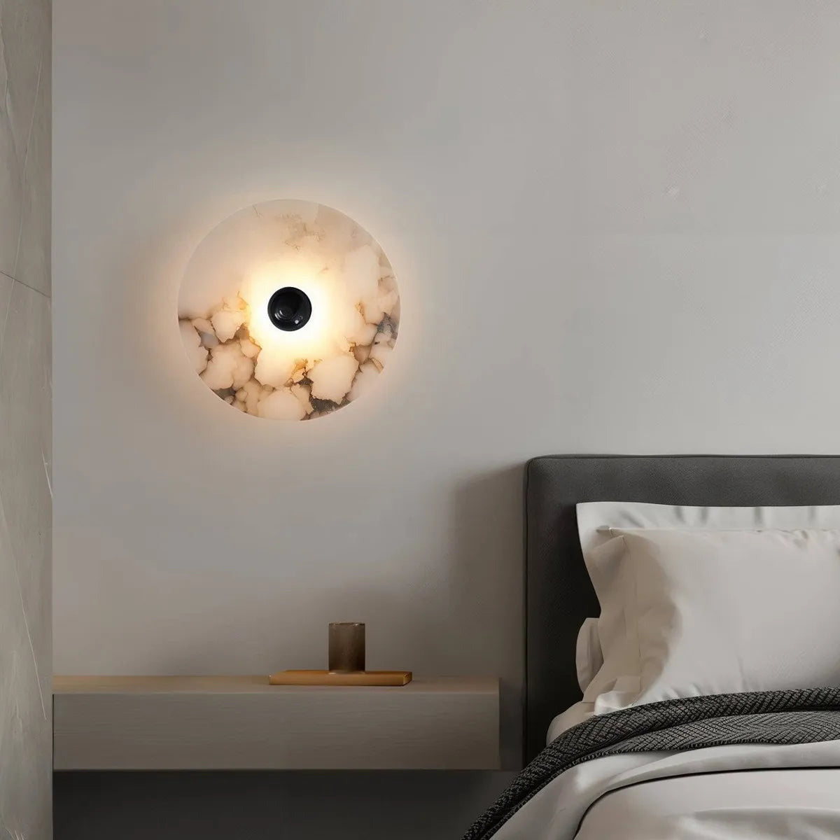 round-alabaster-wall-sconce-with-diffused-output-06