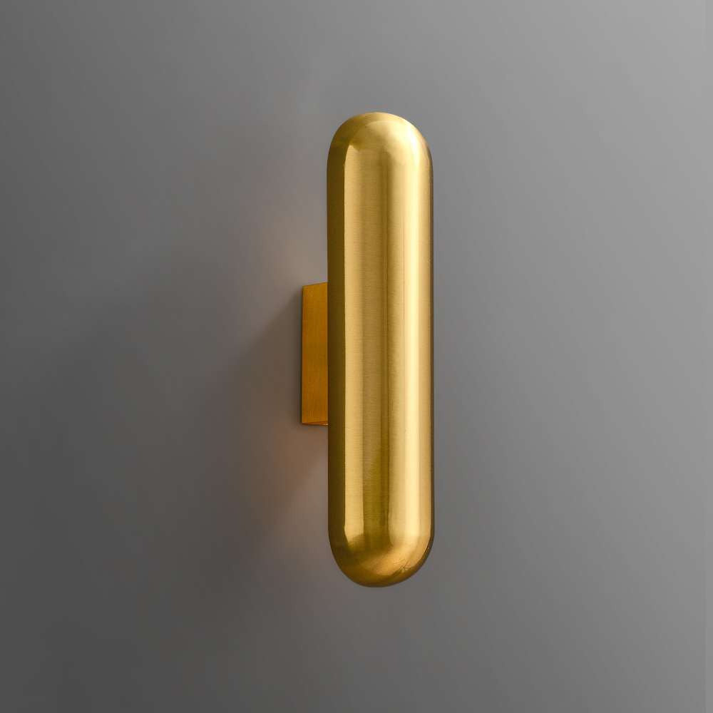 satin-brass-one-light-wall-sconce-in-black-or-brass-1