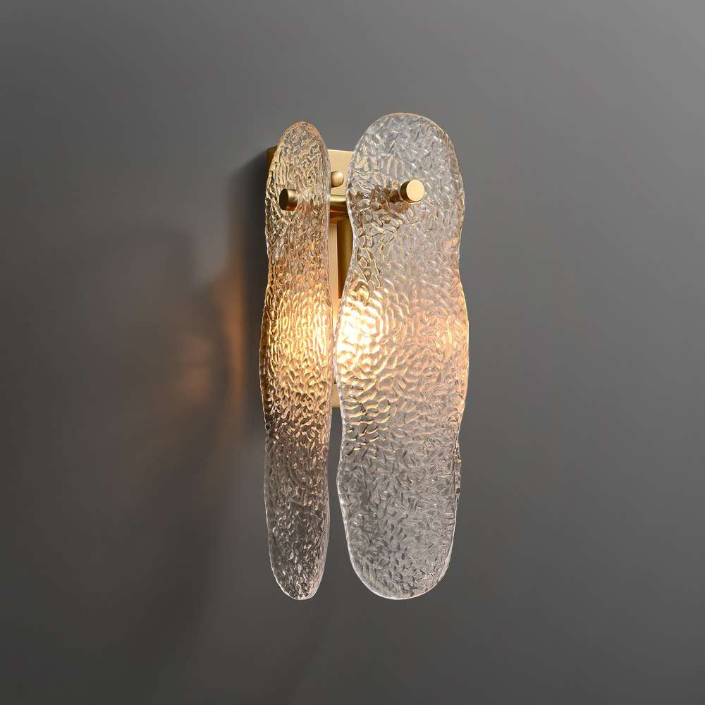 single-light-wall-sconce-with-water-ripple-glass-shade-1