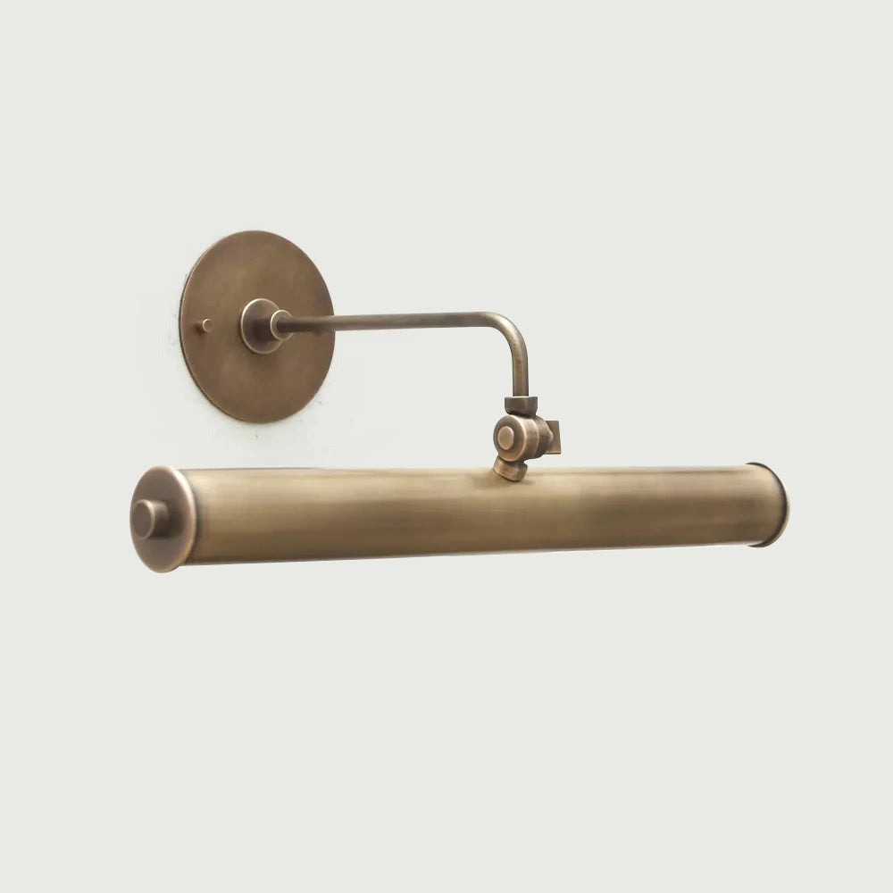 solid-brass-picture-light-for-artwork-and-wall-decor-01