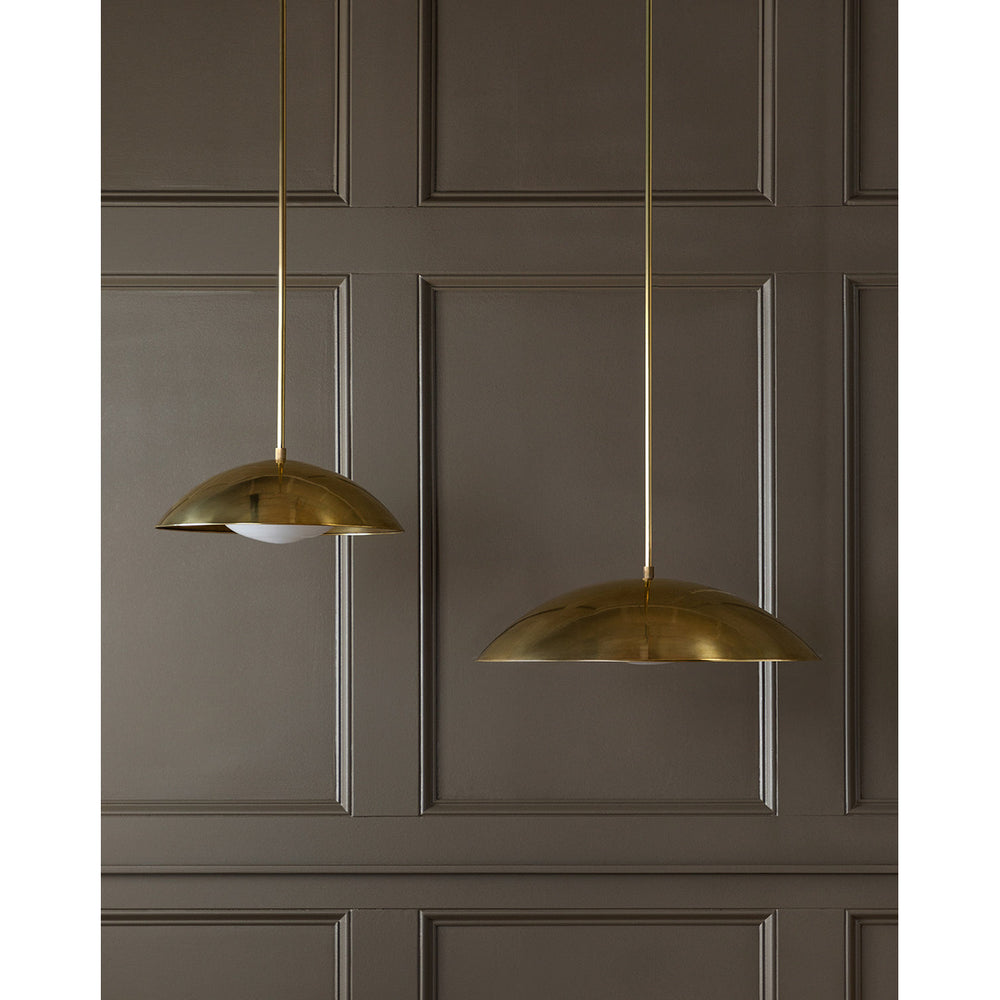 three-globe-cluster-pendant-with-frosted-glass-01
